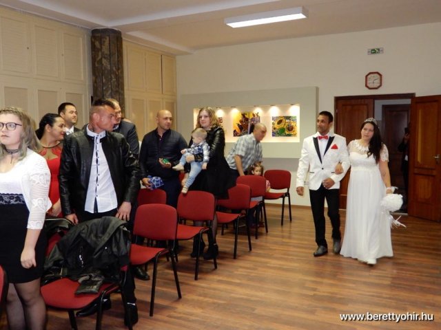 Szertartás a kórházban 17